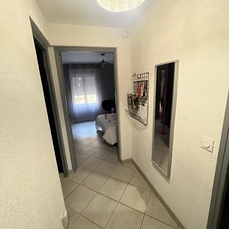 Romantique Sauna Et Jacuzzi 2*